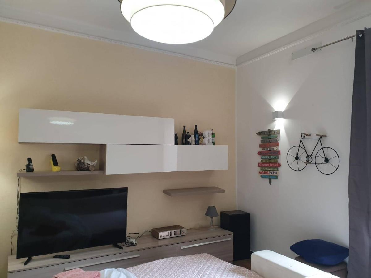 Liberta 176 Apartment Bari Exterior photo